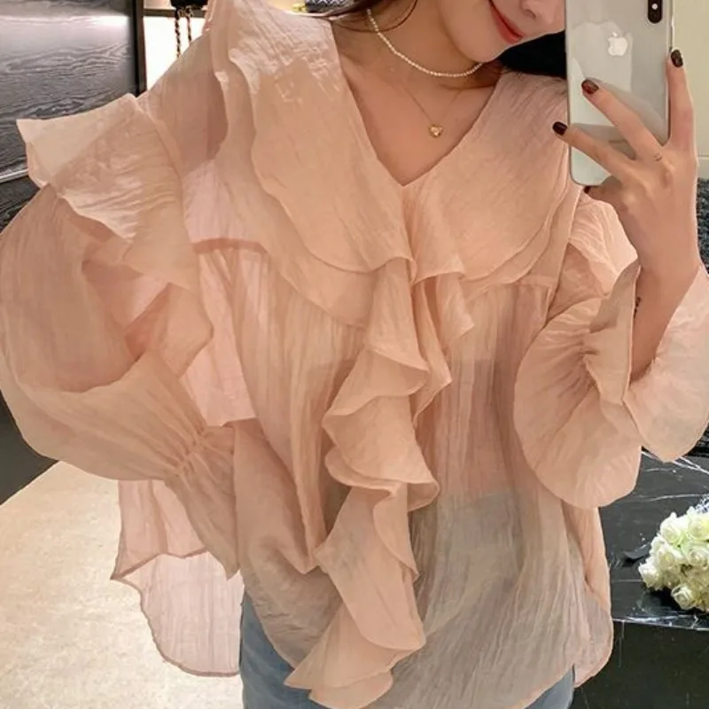 

Ruffled V-neck Shirt Women Spring Summer Shellort Autumn Blouse Gentle Style Design Wearing Long Sleeved Chic Shirt XQ855