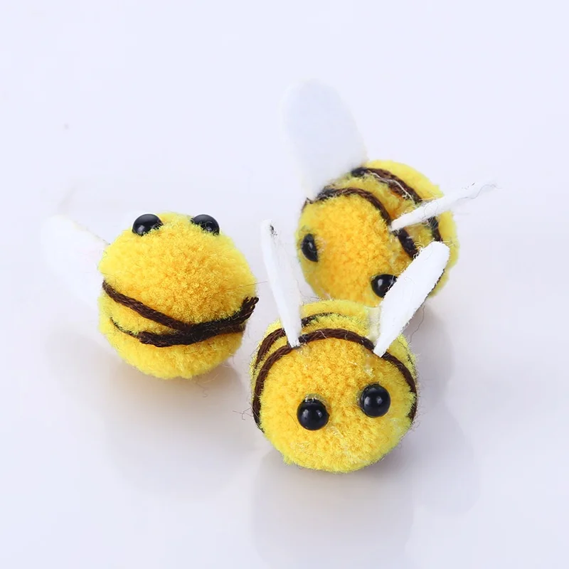 20Pcs 20*25mm Yellow Bee Pompom Hair Ball Polyester DIY Handmade Material Hat Clothing Headdress Wedding Party Supplies ﻿