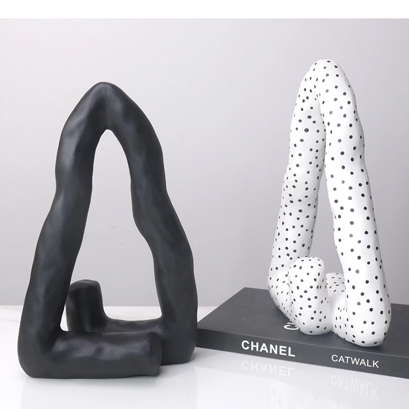 Sculpture Resin Crafts Nordic Home Desktop Decoration Room Aesthetics Accessories