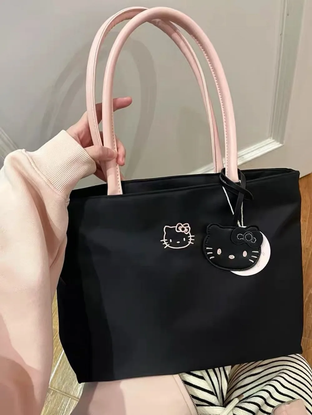 Thumbnail 2 - #60 Discounted Square Bags Worth Buying