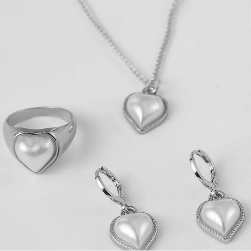 Conjunto de 3 piezas de joyería de perlas para mujer, juego de pendientes de aro de amor de oro/plata popular, COLLAR COLGANTE