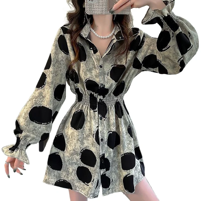 High Quality Early Spring New Design Feeling Wrinkled Elastic Waist Mid-long Top for Women Foreign Print Flared Sleeve Shirt