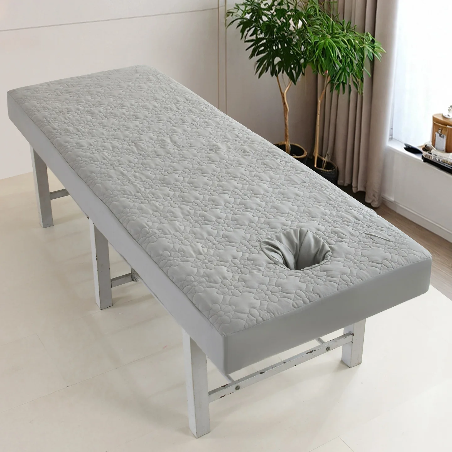Beauty Salon Massage Bedspread Non-slip Quilted Bed Cover Massage bedsheet Spa Treatment Sheet with Face Hole
