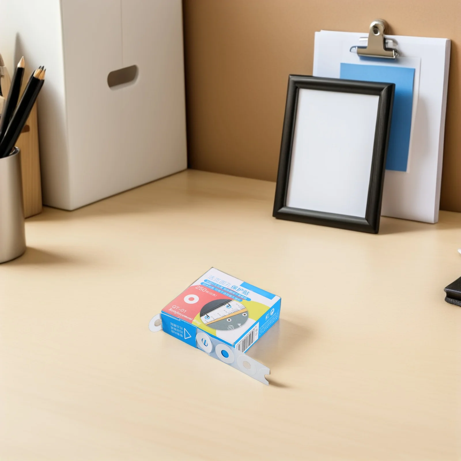 

750pcs Hole Punch Reinforcement Stickers Strong Adhesive White Paper Hole Reinforcers Ultrathin File Protectors For Documents