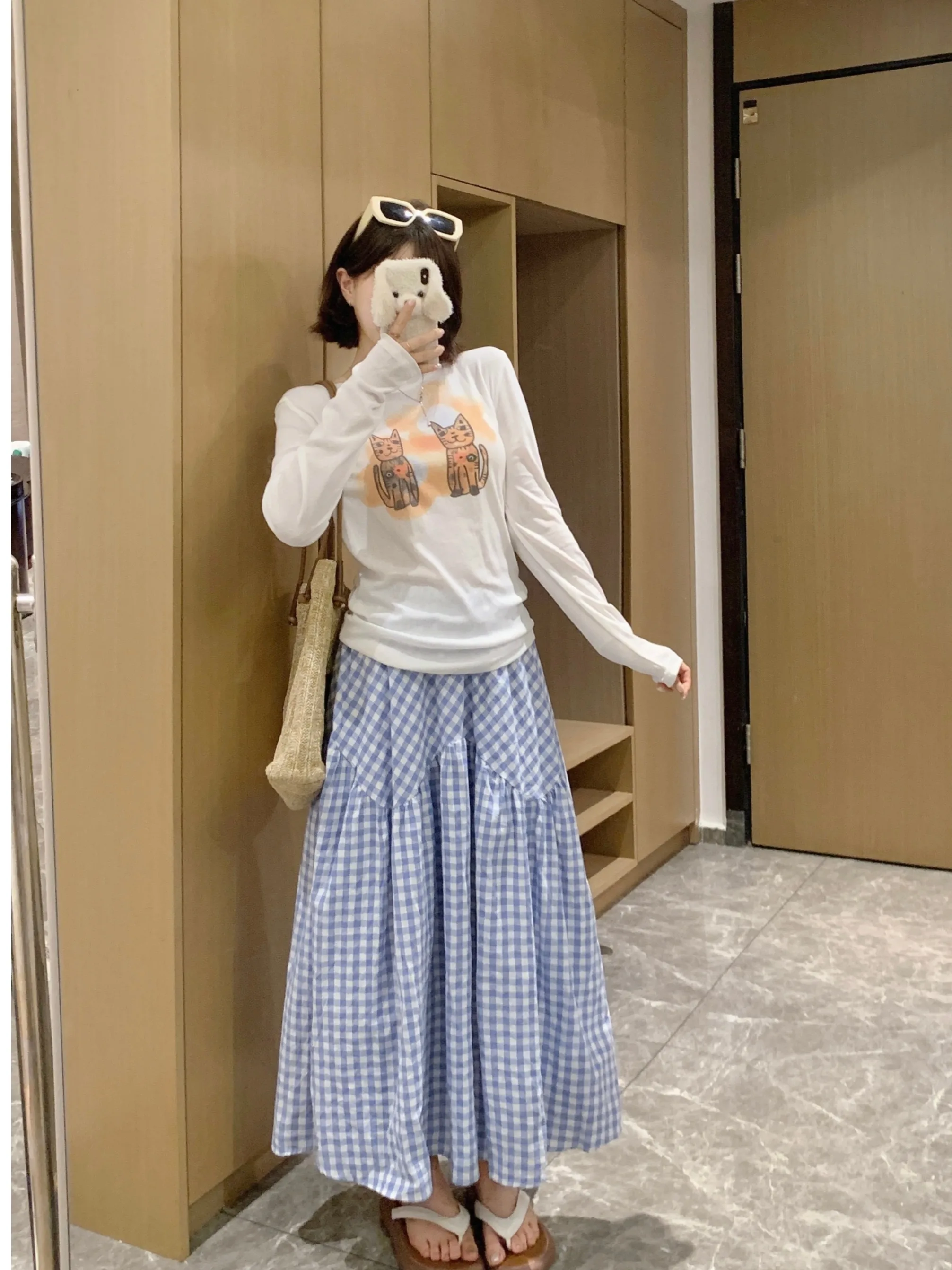 

Женский комплект больших размеров: футболка с принтом и защитой от солнца и клетчатая юбка, летняя новинка в корейском стиле