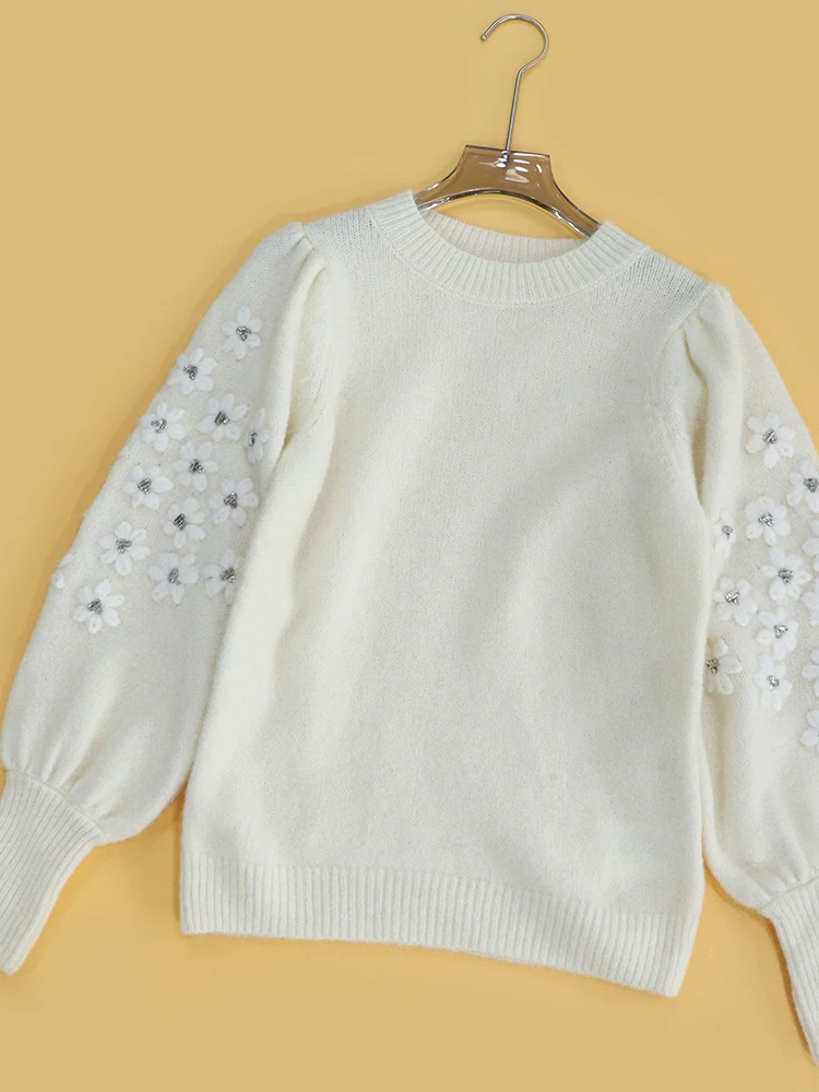 

Heidd Early Spring 2026 Women's Knitted Sweater Soft Sle Embroidered Rhinestone Flower Heart Gentle Camere Long Sve ro...