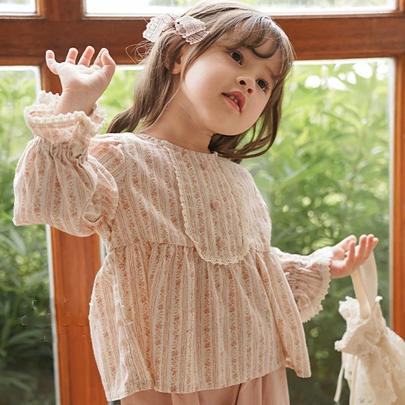 

Girls' Shirt 2025 Spring and Autumn New Korean Fashion Baby Girl Doll Shirt Solid Color Lace Long sleeved Top