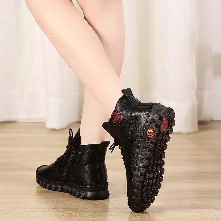 Women Shoes Autumn Loafers Lace Up Sneakers Casual Flats Solid Soft Bottom Boots Leather High-Top Sneaker Female Shoes2024