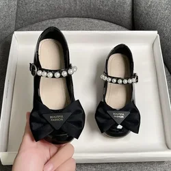 Girls Mary Janes 2024 Kids Flats New Soft PU Bow Pearls Fashion Kids Leather Shoes Cute Princess Girl Shoes Children Dress Shoes