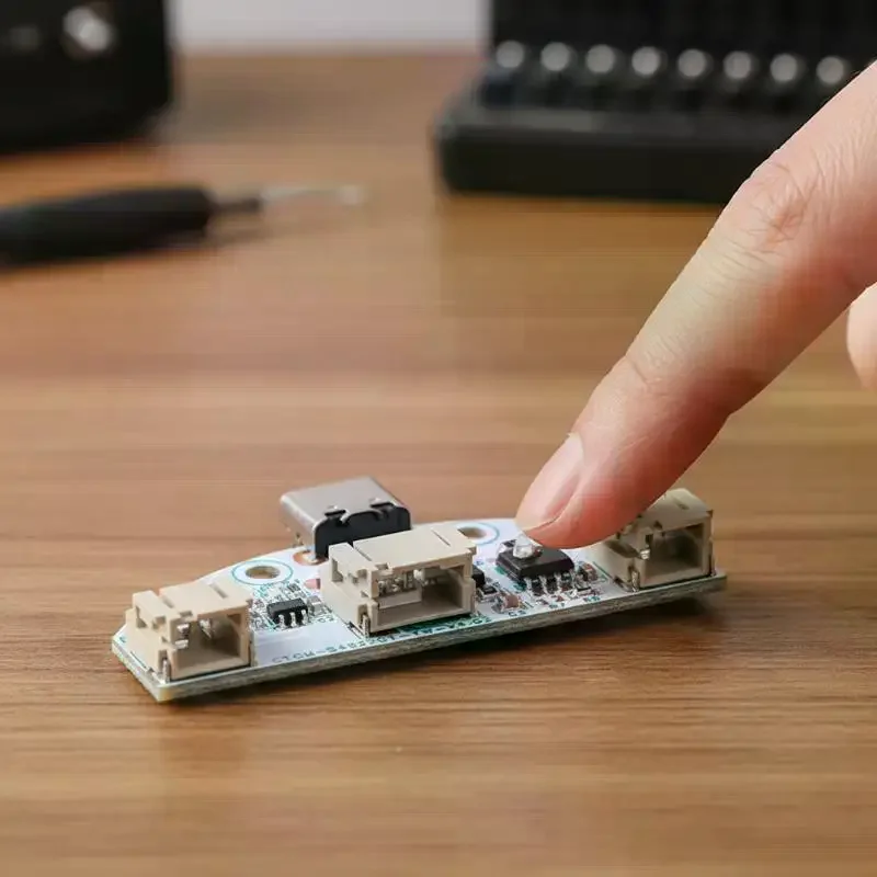 

Type-C LED Touch Dimmer Control Board - 3-Level Stepless Dimming, Weld-Free PH2.0 Connector for DC 3.7V/5V LED Strip Lights