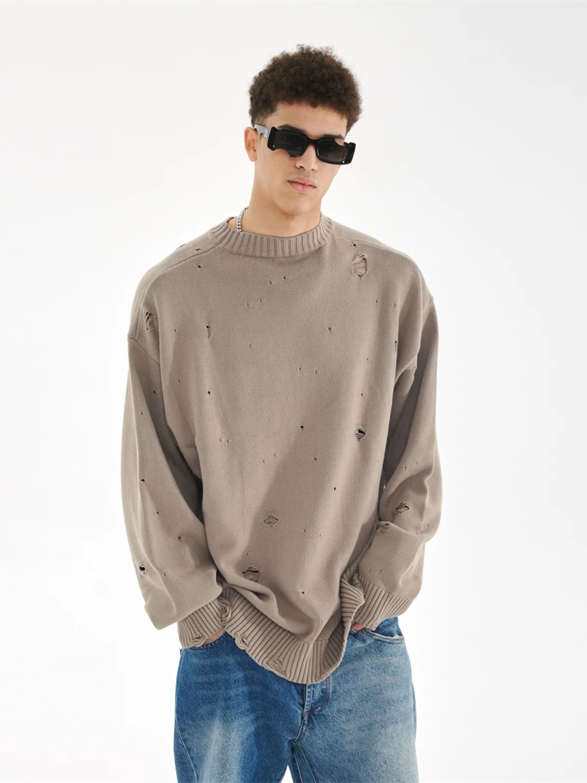 

Светящаяся коробка, тяжелый вес, 0 г, круглый вязаный свитер, модный брендовый дырокол, повседневный свободный мужской свитер, молодежный Sle Lon...