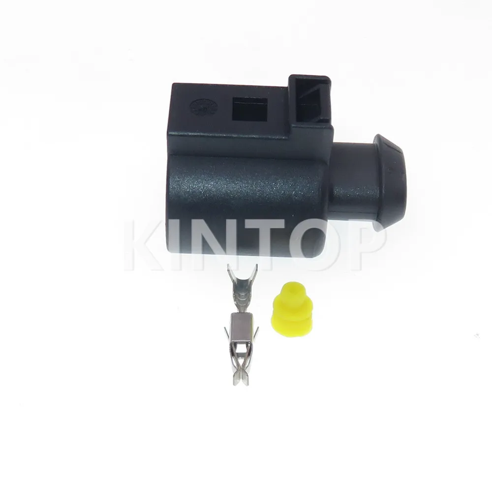 1 مجموعة 2 دبابيس 1717693 1717692-3 1J0 973 722 A التيار المتناوب الجمعية مقاوم للماء السيارات المقبس الكهربائية مختومة التوصيل لشركة فولكس فاجن