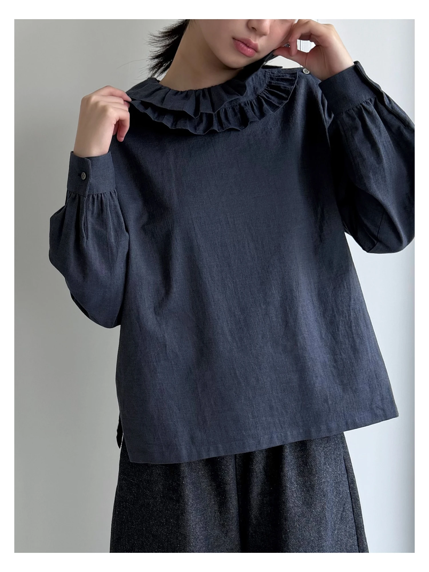 

Серо-голубая женская рубашка из смесового хлопка с двойным слоем и воротником с рюшами, универсальная, дышащая, с длинным рукавом, в винтажном стиле