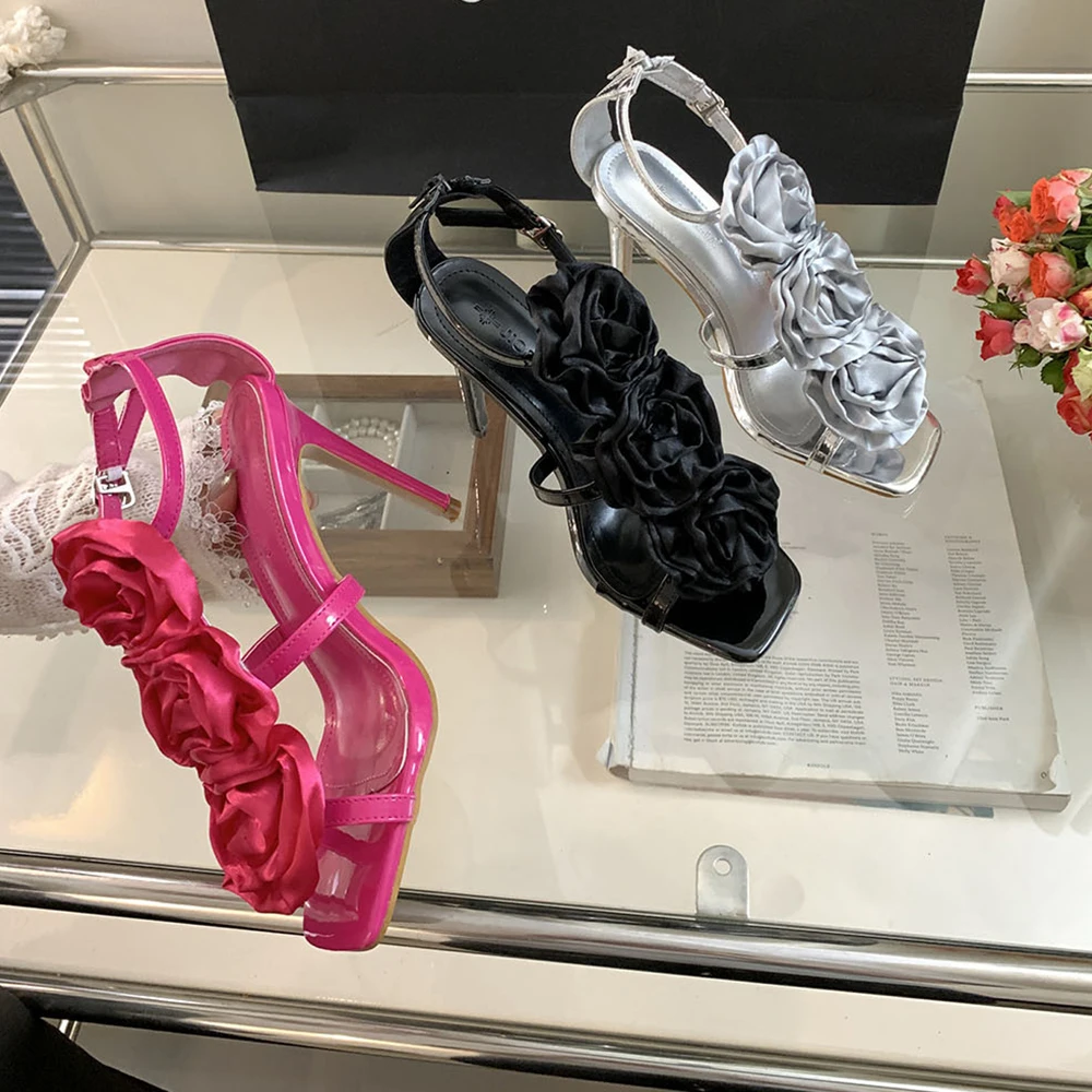 النساء النساء عالية الكعب الساتان زهرة مشبك الكاحل حزام الخناجر Strappy الكعوب ساحة المفتوحة تو متأنق تاريخ الحفلات مثير الصنادل