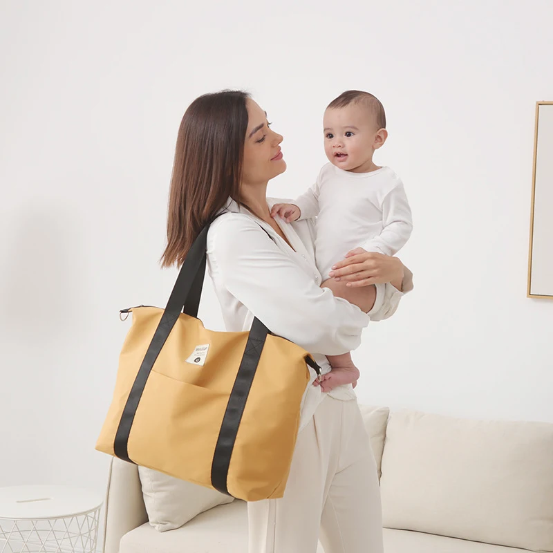 Multifunctional cross-body single shoulder large capacity mommy bag waterproof mother-and-baby bag portable maternity bag