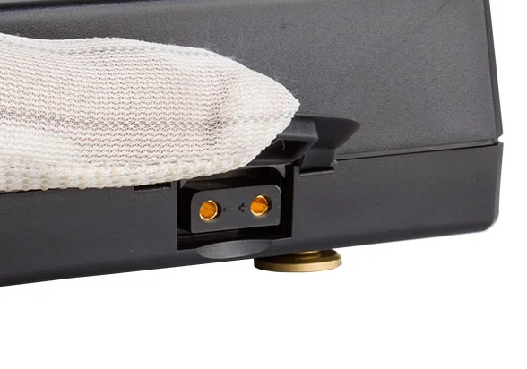 SWIT S-8083A 130Wh Gold Mount Battery Pack