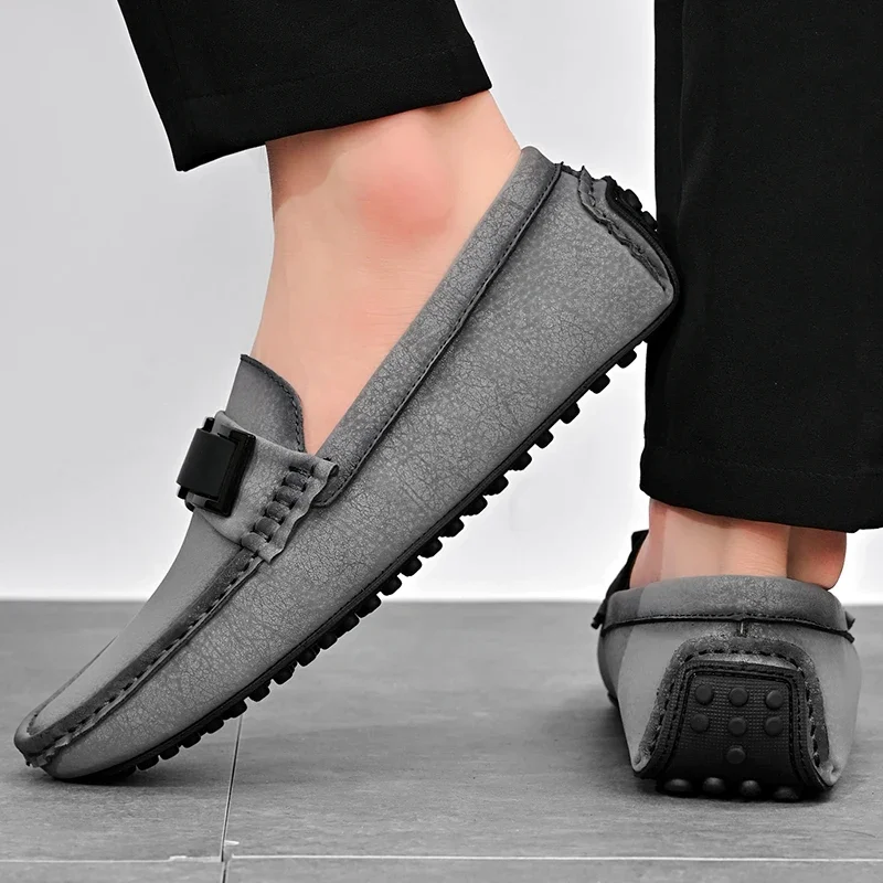 White Loafers for Men Soft Sole Social Shoes Casual Driving Flats Slip-on Male Moccasins Plus Size 38-49 Zapatillas Para Hombre