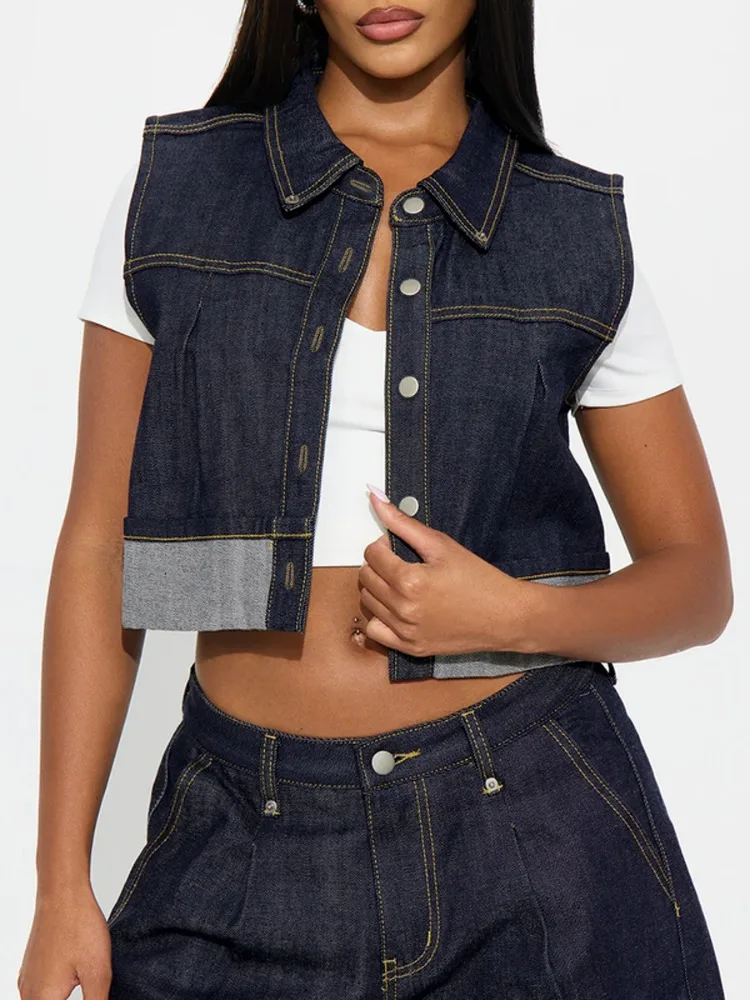 Yeezzi Women's Sleeveless Lapel Denim Vest Jacket 2026 New Fashion Contrast Stitching Buttoned Streetwear Cropped Jean Waistcoat