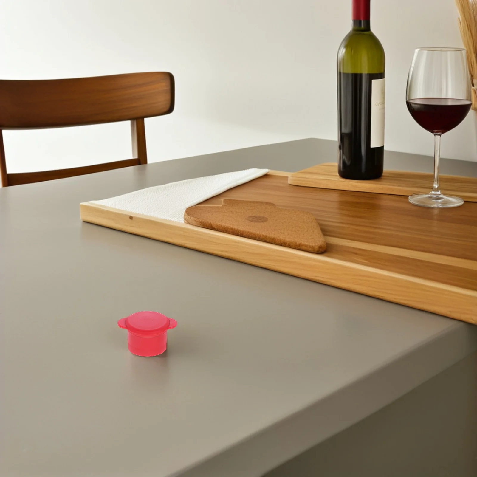 

6Pcs Silicone Wine Bottle Stoppers Red Airtight Saver Caps Reusable Sealing Plug Home Outdoor Use Silicone Bottle Covers