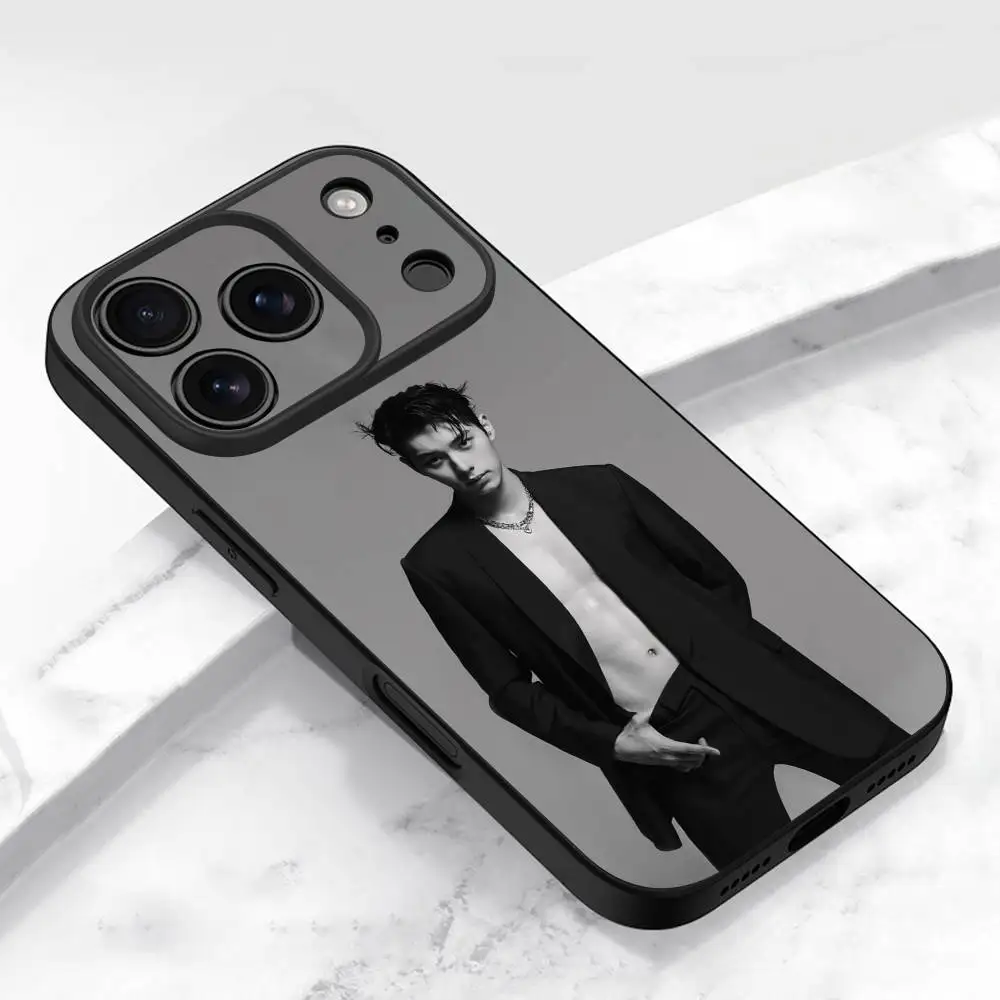 حافظة هاتف لهاتف آيفون 17,16,15,14,13,12,11,Pro,Max,Plus,E,Air,Mini Protective Black L-Lee Chae Min Cover