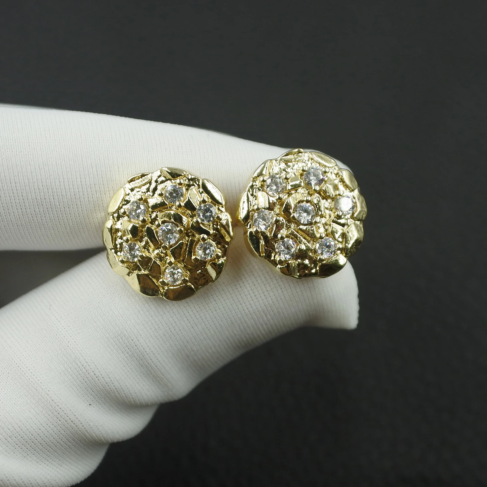 Thumbnail 3 - #72 Gold-Plated Earrings Comparison Guide