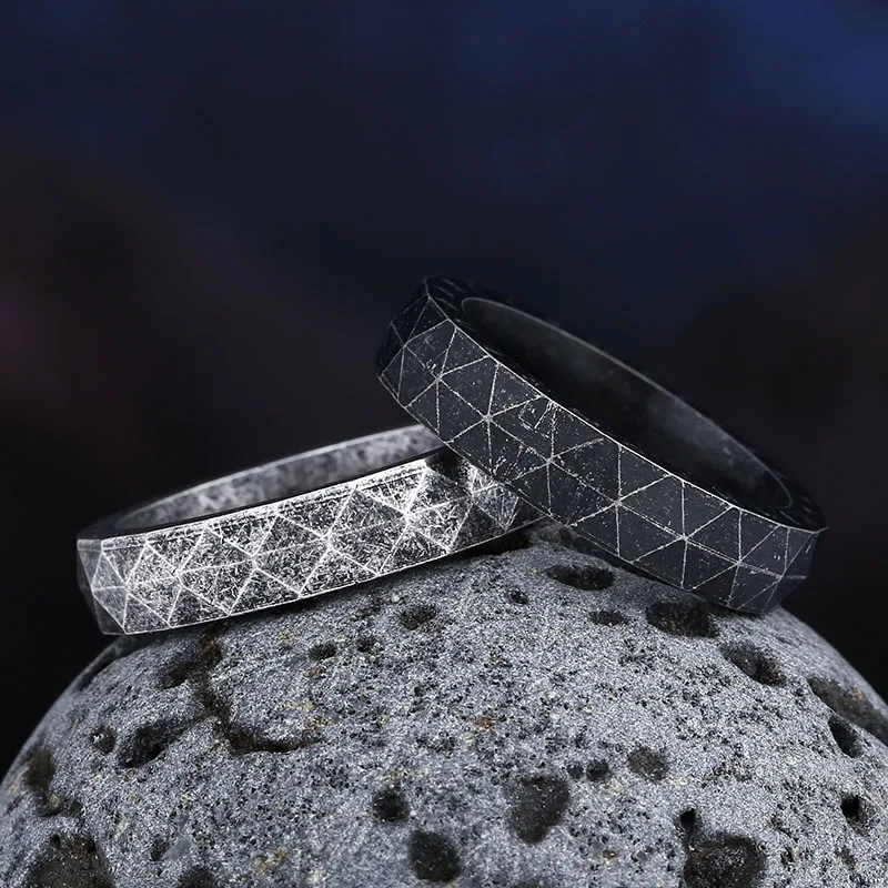 Fashion Retro 2023 New 316L Stainless Steel Creative Style Viking Norse Triangular Ring For Teens Jewelry Valentine\'s day Gift