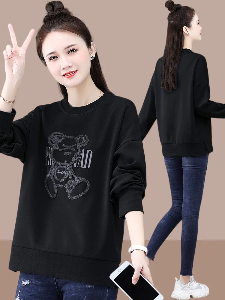 

Женский свитшот с вышивкой медведя, свободный крой, круглый вырез, черный, в корейском стиле, весна-осень, новая модная коллекция, антивозрастной эффект