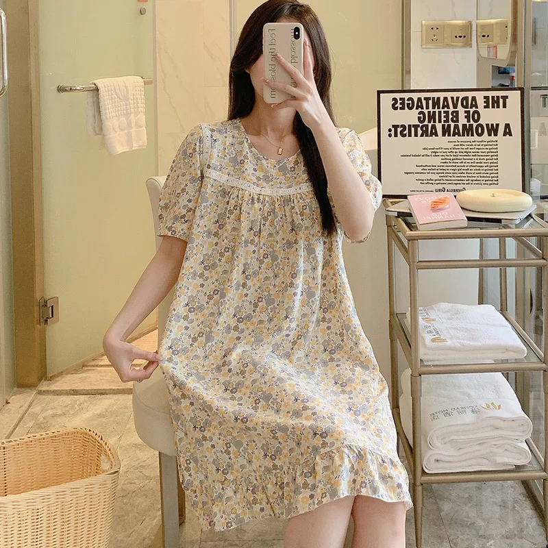 ladies sleep in their dresses Summer style Short skirt Cotton silk loose robe