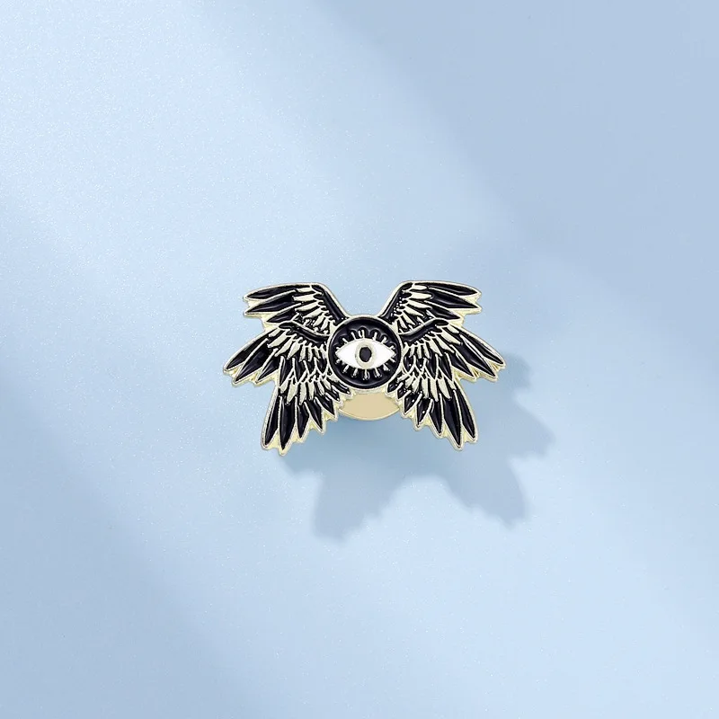 Vintage Small Lovely Black Wing Eye Design Metal Enamel Brooch Fun Punk Style Pin Badge Clothing Bag Accessories Jewelry