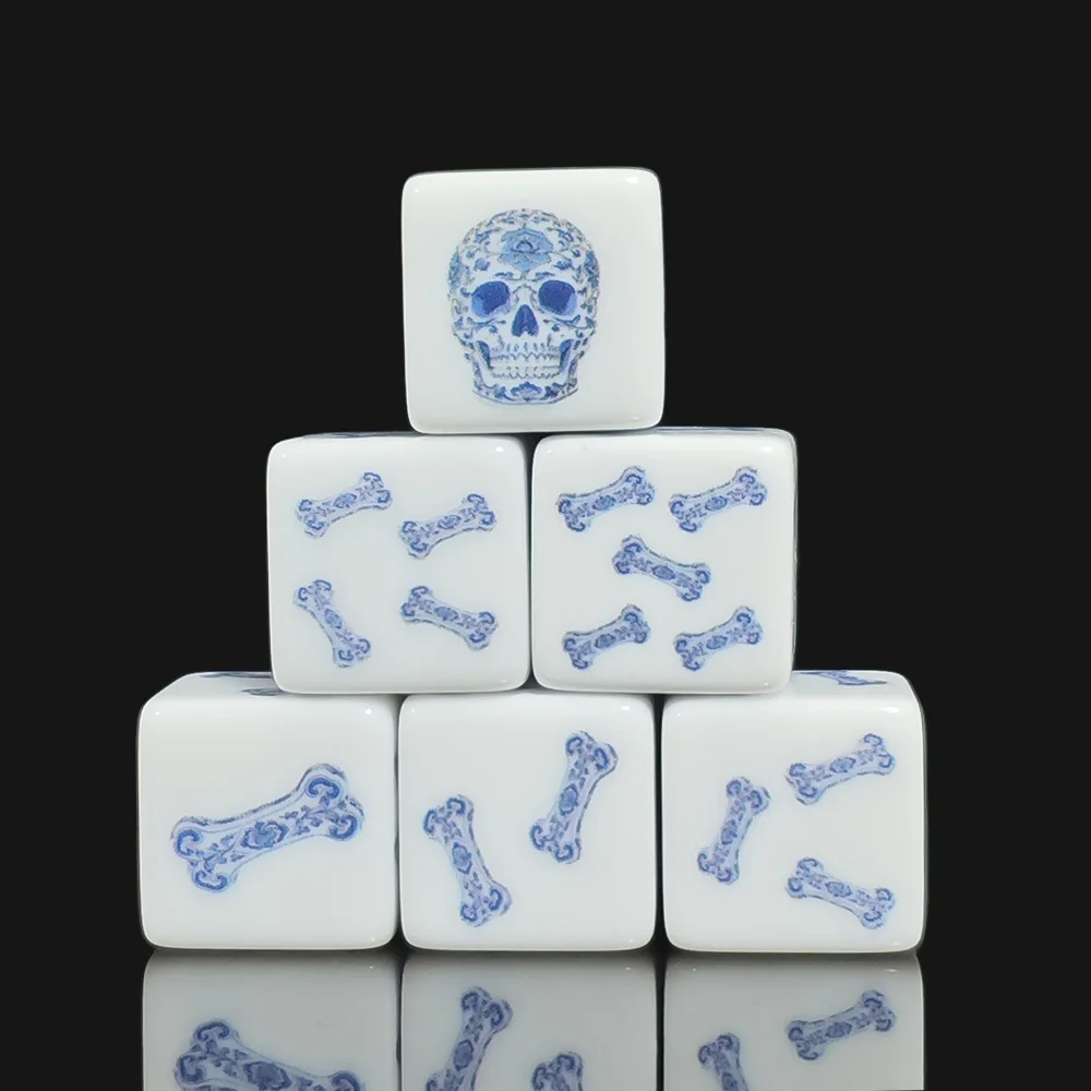 12-teiliges weißes Acryl-D6-16-mm-Würfelset, 6-seitiger Totenkopf, für DND RPG MTG Tischplatten-Brettspiele, Hobby-Sammler & Spieleliebhaber