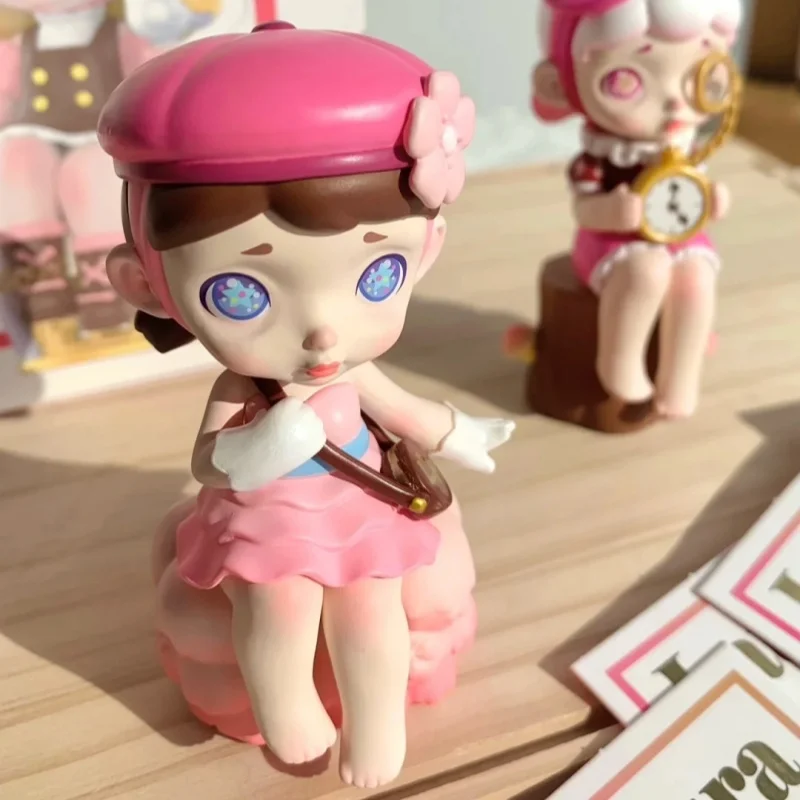 Original Laura Laura'S Midsummer Night'S Dream Series Blind Box Trendy Play Toy Hand Action Figure Mystery Box Kawaii Doll Gift
