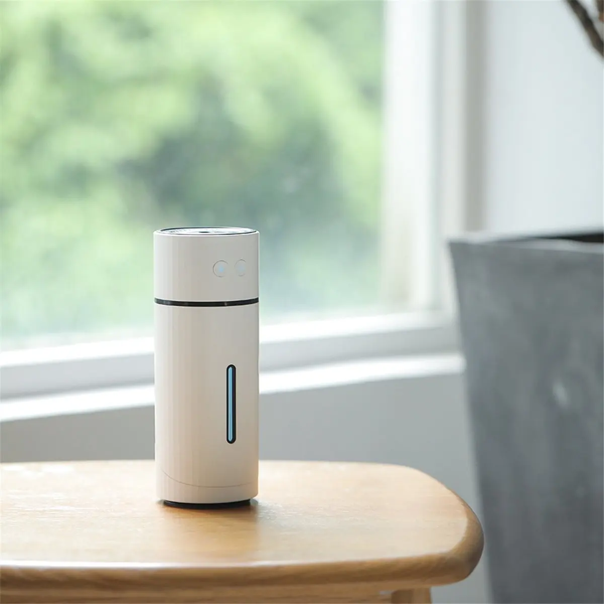 A72P Humidifier Home Bedroom Mini Air Silent Car Aromatherapy Humidifier Car Portable Air Purifier White