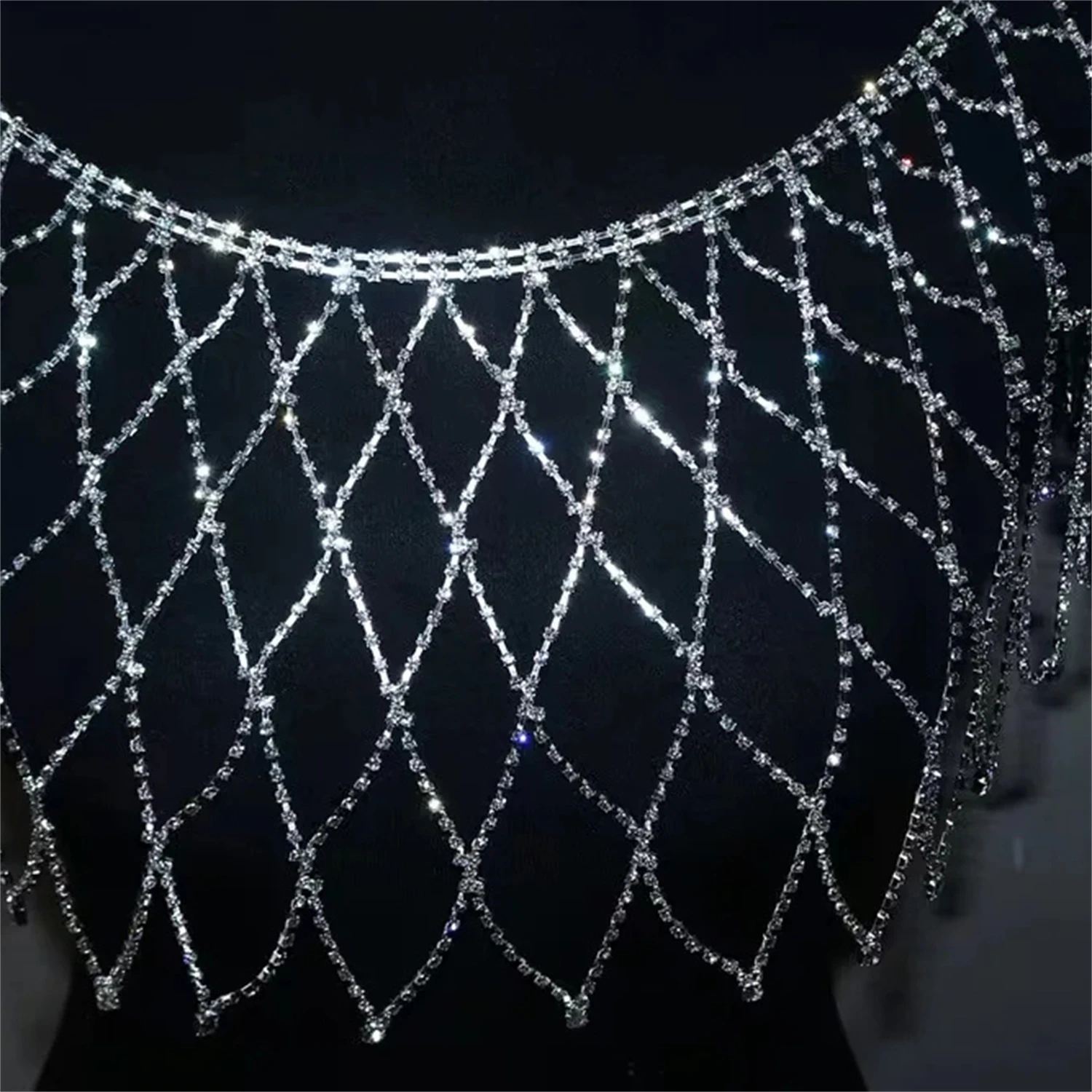 Fashion Sexy Mesh Crystal Bra Chain Jewelry Exquisite Luxury Banquet Party Rhinestone Chest Chain Body Jewelry Accessories