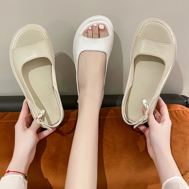 2024 Summer Beach Sandals Women Designer Thick Sole Shoe Casual Roman Shoes Woman Non-slip Soft Sole Platform Sandals