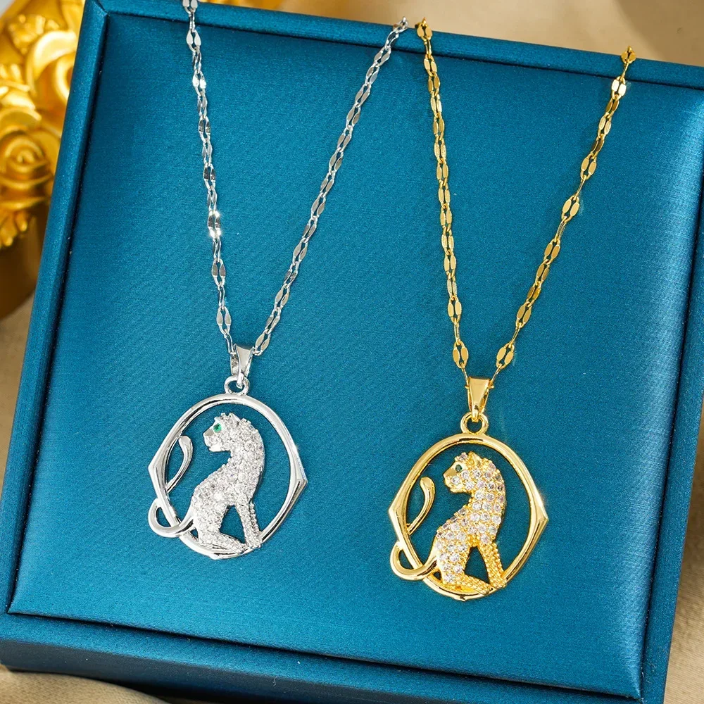 A niche hip-hop accessory specially designed for women, copper-plated 18K gold, zircon gold