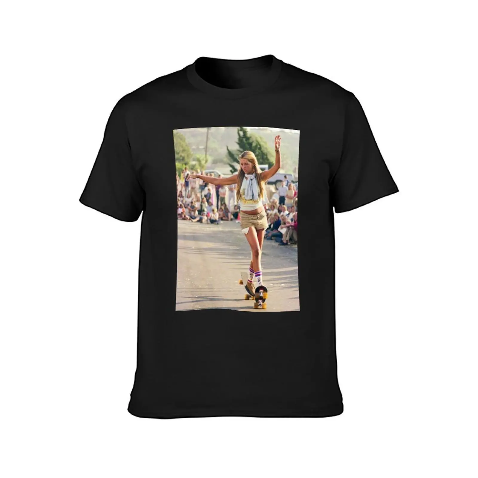 Ellen O'Neal - 1970's Freestyle Skateboarder T-Shirt summer clothes plain fitted t shirts for men