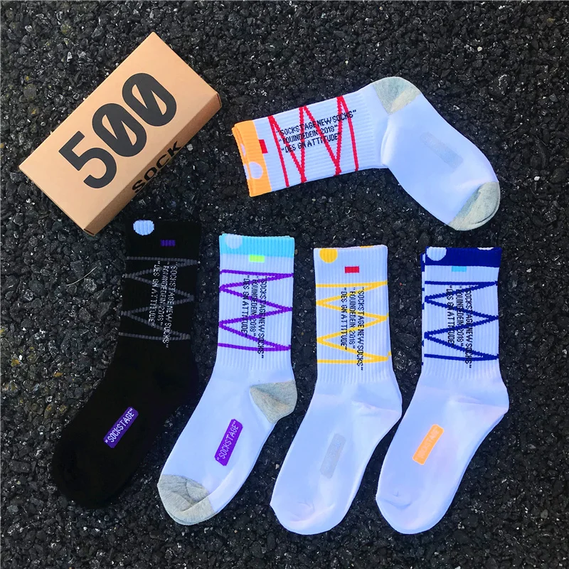3 Paare/Box Socken Herren Neue Herbstmode signiert gemeinsam Skateboard Sport Weiß/Schwarz Trend Hip Hop Liebhaber Baumwollsocken – Detail 9