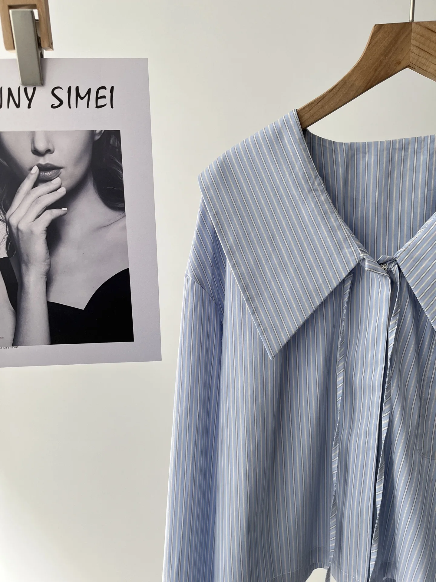 เสื้อเชิ้ตคอตุ๊กตาผ้าฝ้ายลายสีฟ้าผู้หญิงฤดูใบไม้ผลิหวาน Girly College เสื้อ 077-0340