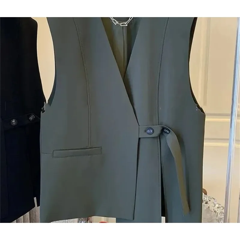 2026 Spring and Autumn Women's Elegant Vest