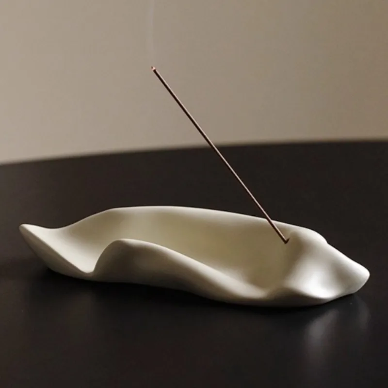 

Incense Ornaments Aesthetic Aromatherapy Ornament Nordic Decorative Sculptures Creative Elegant Miniature Luxury Accessories