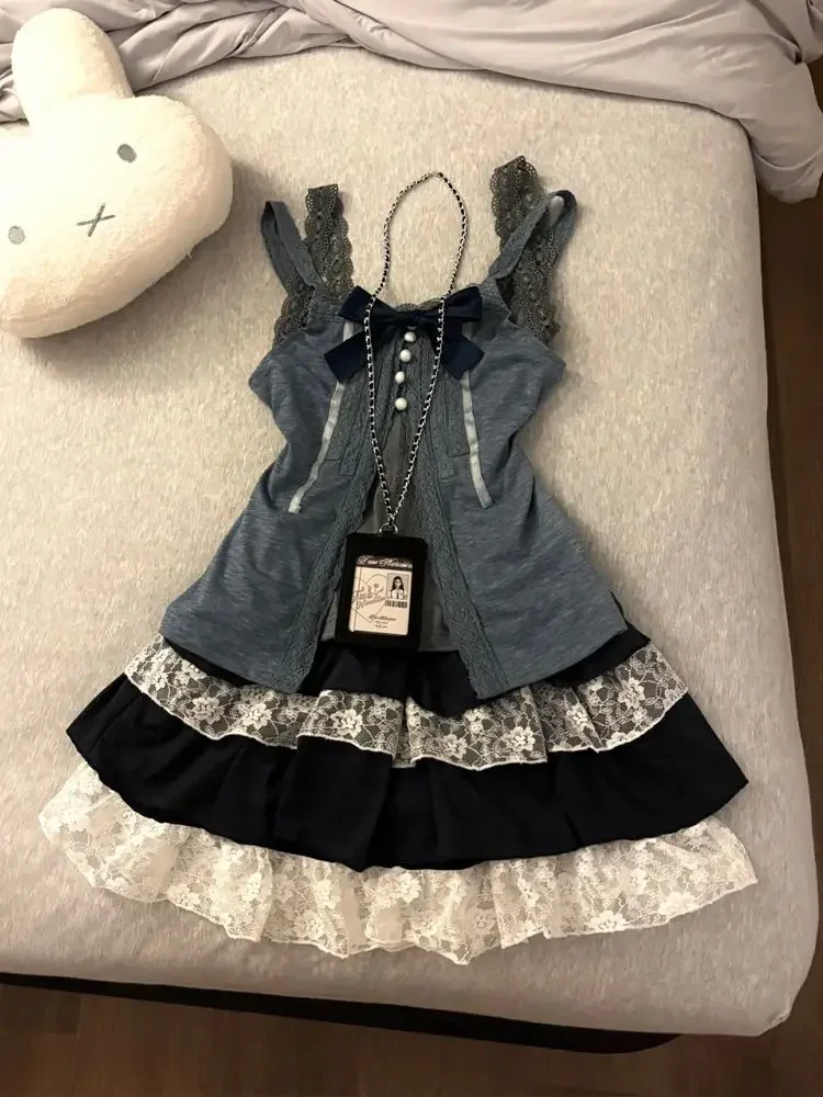

Japanese Vintage Sweet Bow Lace Patchwork Top+ Y2k Slim Fit Vest for Women+ High Waist Cake Skirts Summer New Three Piece Sets