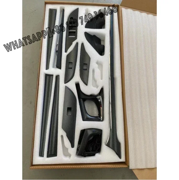 

LE-STAR Accessories Interior Kit Carbon Fiber Interior Door Panel Custom Car Ambient Light for Hilux Revo 2015-2016