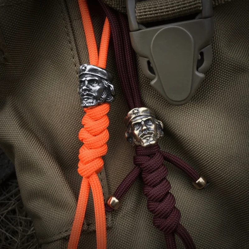 Revolutionary Che Guevara Hand-Casted Paracord Bead Lanyard Brass Charms EDC Keychain Pendant Knife Accessory view 5