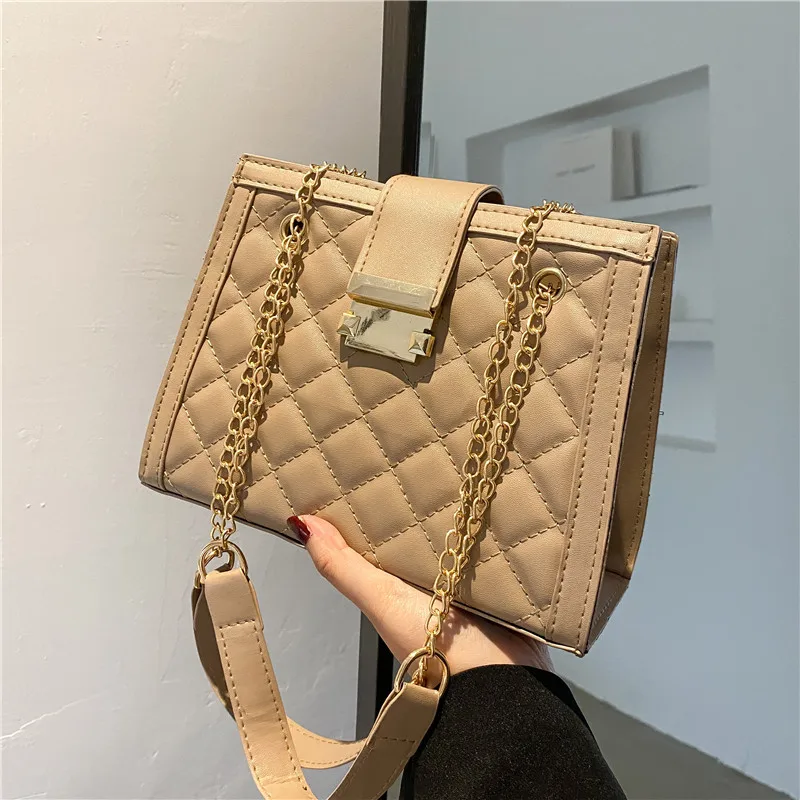 Retro Embroidered Ringer Chain Handbags Women Bags Messenger PU Leather Crossbody Bags Girls Ladies Shoulder Bag Tote Bag Bolsa