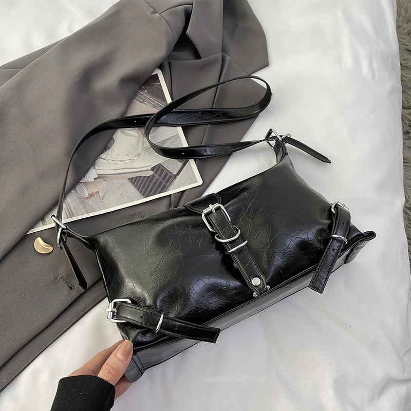 2024 Ins Style Silver Underarm Bag Korea Motorcycle Bags Baguette Bag Large Capacity Bags for Women Ladies Hand Bags