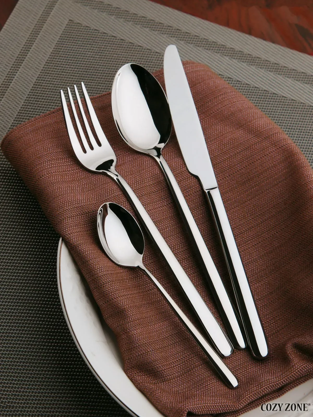 Cozy Zone 24-Piece Mirror Finish Stainless Steel Cutlery Set, Luxury Home Dining Silverware, Includes Knives, Forks, Spoons - El
