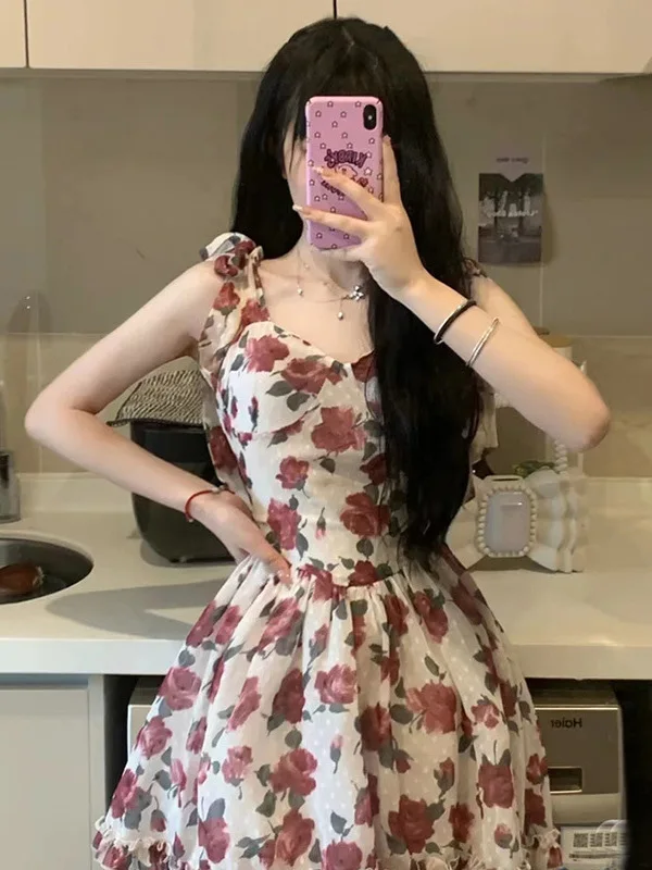 Fragmented floral suspender dress red tea rose new summer style pure and romantic slimming rose sleeveless dress MYBQ