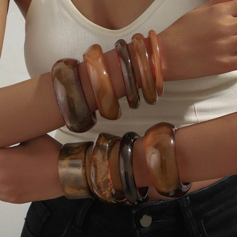 KMVEXO Vintage Punk Brown Coffee Thick Resin Acrylic Smudging Bangles Geometryczne nieregularne bransoletki dla kobiet Biżuteria męska