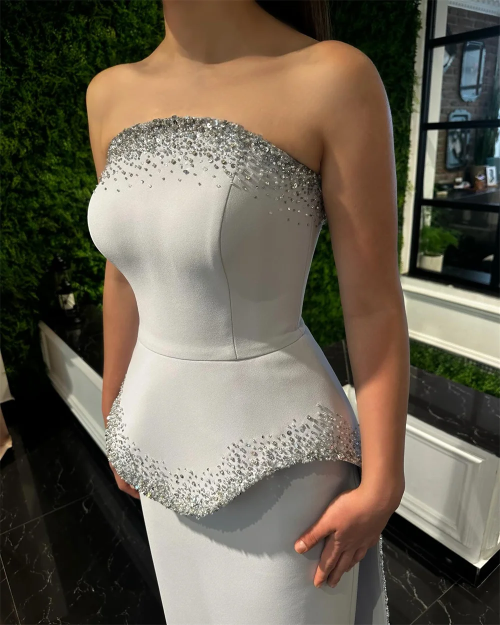 Contessa Aangepaste avondjurk galajurk bruiloftsgastjurk elegante strapless mouwloze schede maxi crêpe kralen peplum feest