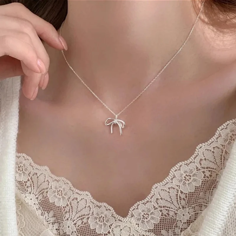 

S925 Sterling Silver Charming Butterfly Tie Bow Pendant Necklaces for Women Fine Jewelry Light Luxury Minimalist Accessories